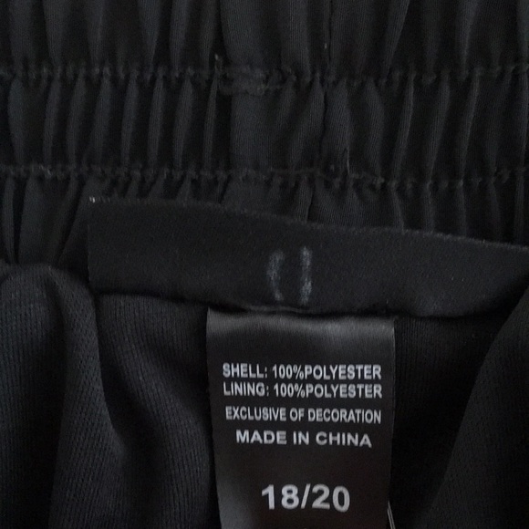 ASHLEY STEWART - Picture 4 of 5